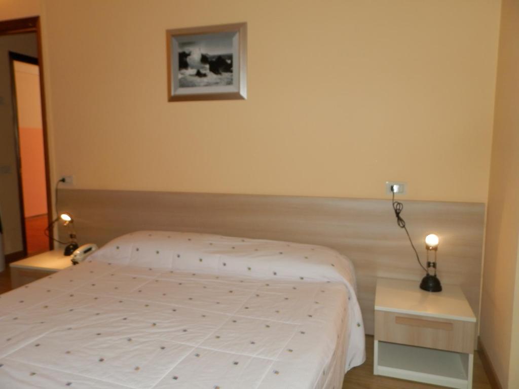 Hotel Motel Europa دومودوسولا الغرفة الصورة