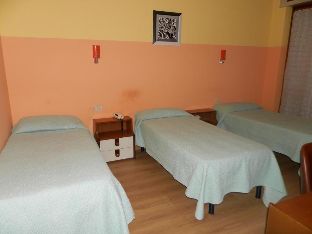 Hotel Motel Europa دومودوسولا الغرفة الصورة