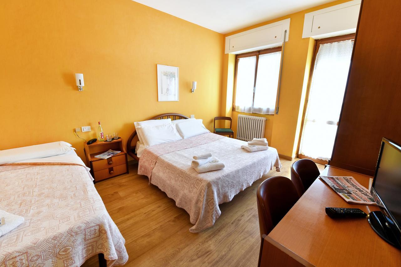 Hotel Motel Europa دومودوسولا المظهر الخارجي الصورة